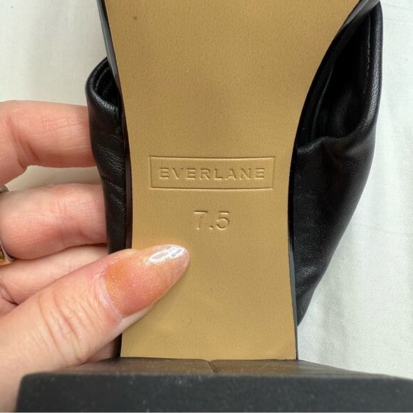 Everlane The Day Twist Heel Black Nappa Leather Sandals Size 7.5 New without Box - Picture 7 of 8